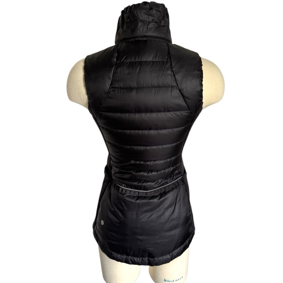 lululemon athletica Black Puffer Vest - Picture 4 of 5